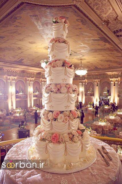 باشکوه ترین و لوکس ترین کیک های عروسی 10