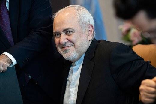 توئیت کنایه دار ظریف به اخراج بولتون: عطش جنگ —فشار حداکثری هم باید بروند