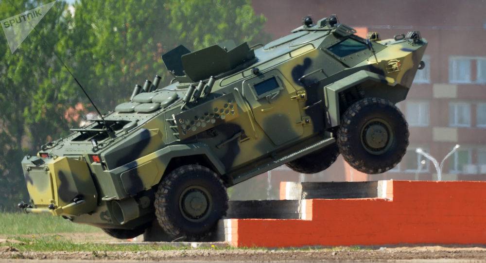 تجهیز خودروهای زرهی ارتش استرالیا به تکنولوژی الکتریکی و هیبریدی