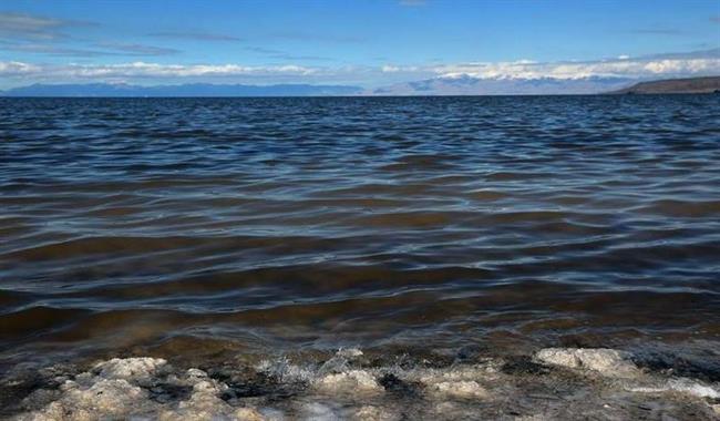 کاهش 10 سانتی متری تراز دریاچه ارومیه نسبت به ماه گذشته