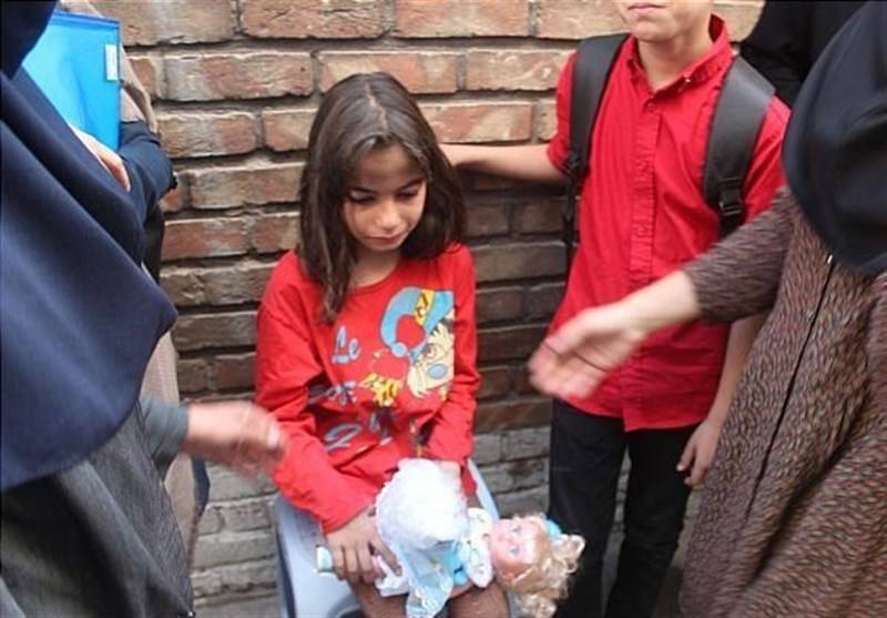 تهران؛ نجات کودک 6 ساله از دل آتش + تصاویر