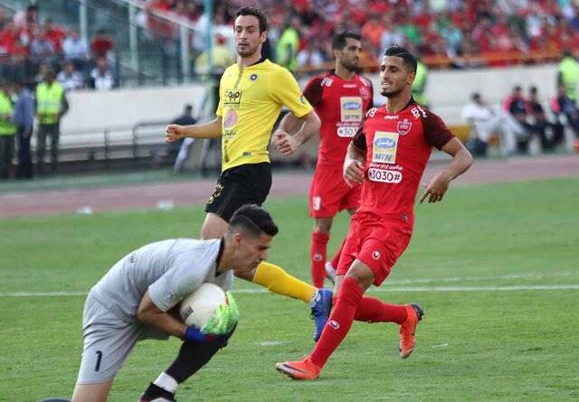 نیازمند: روز آرامی مقابل پرسپولیس داشتم