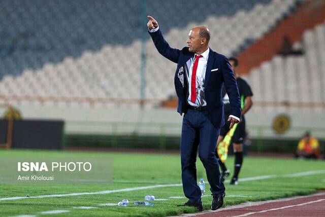 درخشان: کالدرون باید در چیدمانش تجدیدنظر کند/ عذر جونیور را بخواهند