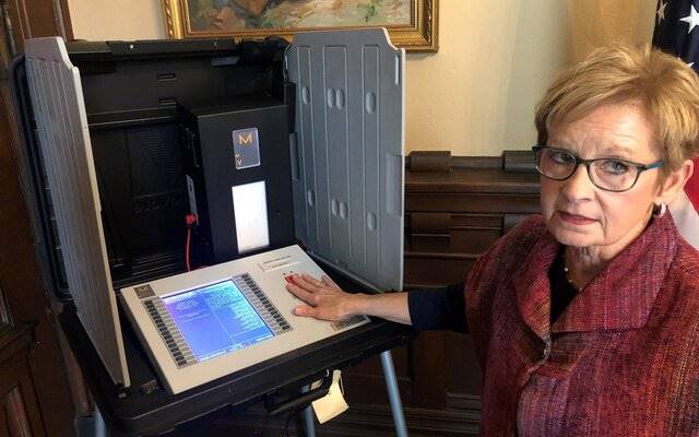دستگاه‌های رای‌گیری انتخابات 2020 آمریکا به راحتی هک می‌شوند!