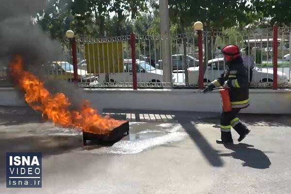 ویدئو / گپی کوتاه با چند آتش‌نشان اصفهانی