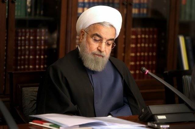 رئیس جمهور بخشنامه بودجه سال 99 را ابلاغ کرد
