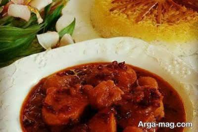 طرز تهیه خورش مرغ و آلو و آشنایی با نکات ضروری برای خوش طعم شدن آن