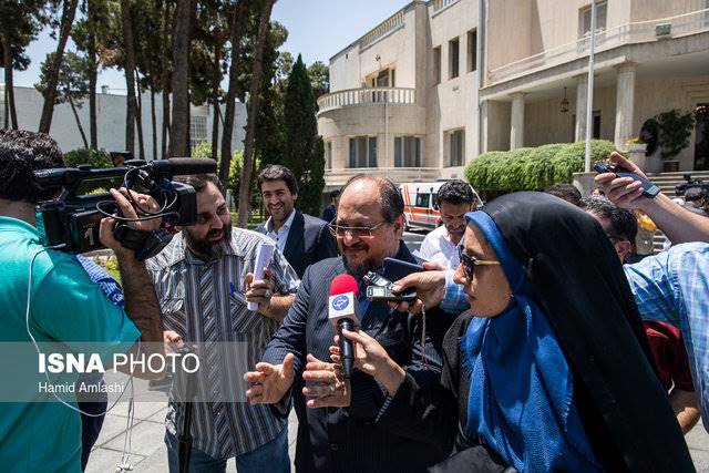 واکنش شریعتمداری به دستگیری جمعی از کارگران هفت تپه قبل از دیدار با نمایندگان مجلس