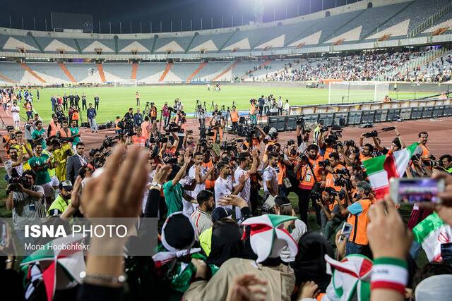 درخشان: حضور زنان در استادیوم، انگیزه بازیکنان را بالا برد