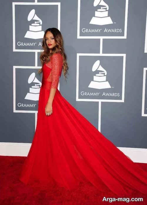 لباس قرمز ریحانا