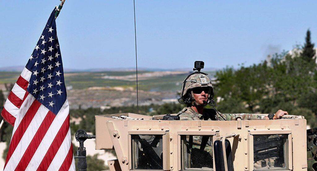 اسپوتنیک: 100 کامیون حامل سلاح آمریکایی از سوریه راهی عراق شدند