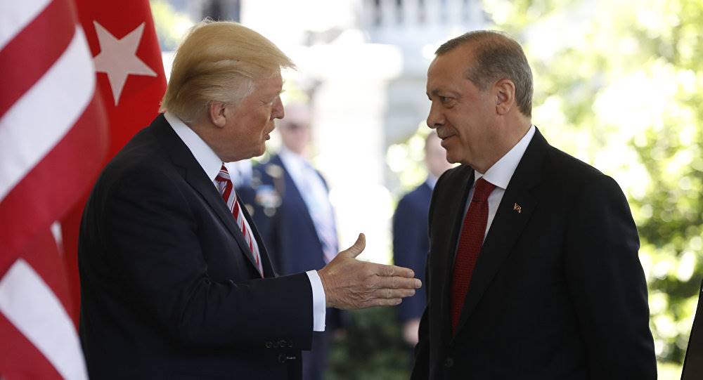 ترامپ : اردوغان یک رهبر لعنتی خوب است