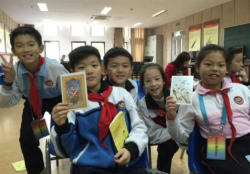 آموزش زبان فارسی به کودکان در شانگهای چین+ عکس و فیلم