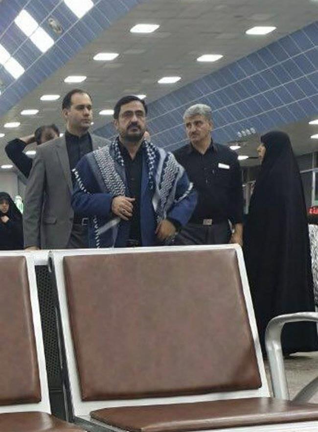 عکس: سعید مرتضوی با بادیگاردش در فرودگاه نجف