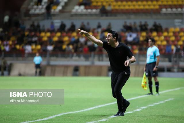 نکونام: داور با ما دعوا داشت اما به پرسپولیسی‌ها می‌گفت عزیزم/ فرق دو تیم یک ضربه پنالتی بود