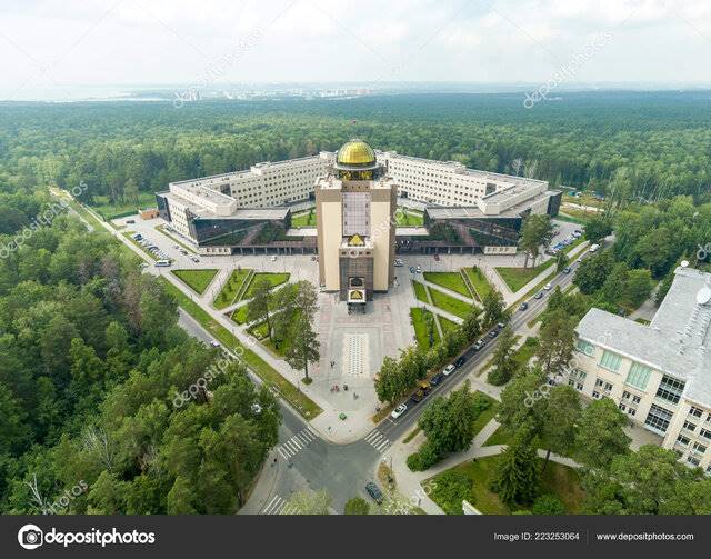 دومین دانشگاه روسیه در میان جنگل‌ها