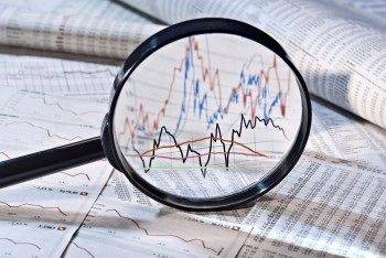 کدام سهام در بورس آینده درخشانی دارد؟