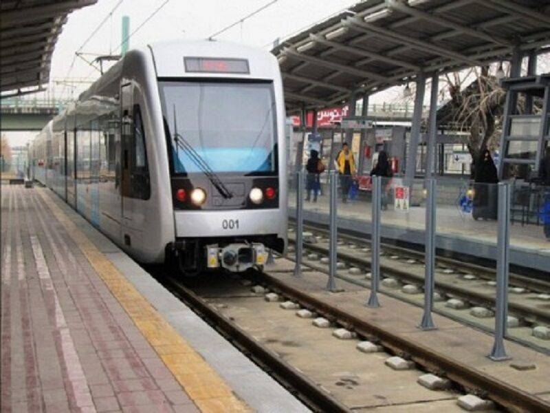 قطار شهری اصفهان روز دوشنبه جابجایی مسافر ندارد