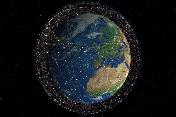 انتقاد ستاره شناسان از پروژه اینترنت ماهواره‌ای استارلینک ادامه دارد