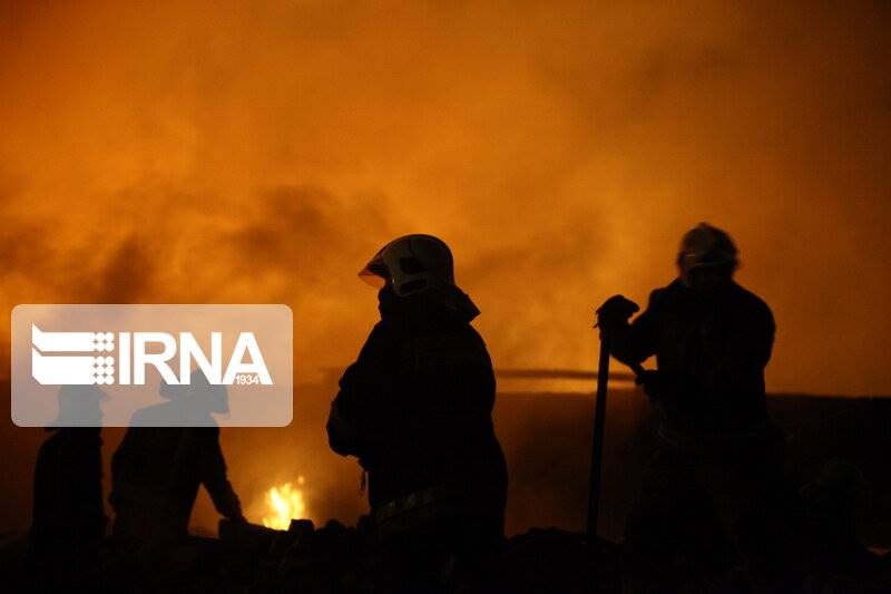 مجتمع تجاری کنزالمال خرمشهر آتش‌ گرفت