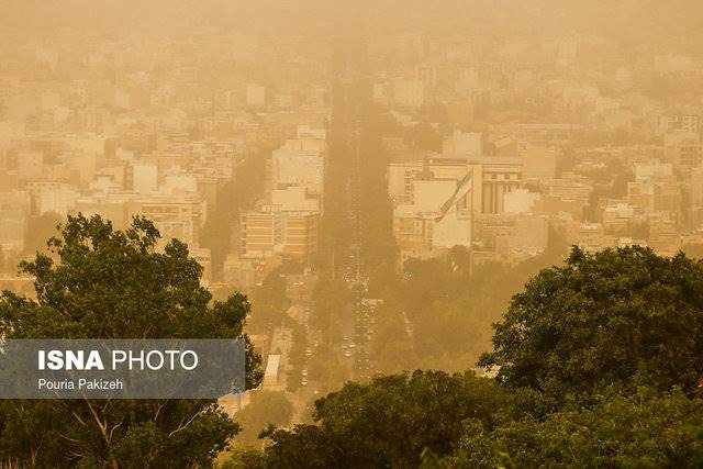 درگیری 75 درصد جمعیت کشور با اثرات گردوغبار/ تامین 30 درصدی آب از آب‌های شور