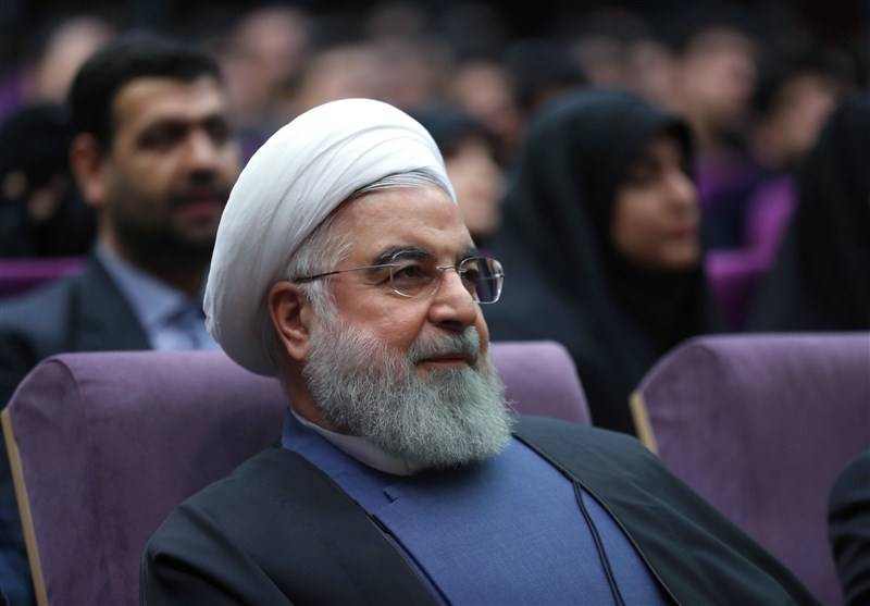 حضور روحانی در دانشگاه فرهنگیان +تصاویر