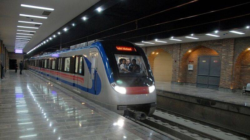 کاهش سرفاصله حرکت قطار‌ها در دستورکار مترو تهران است