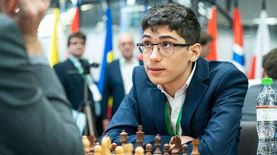 چگونه شطرنج‌باز 16 ساله ایرانی همه را مبهوت قدرت خود کرد؟