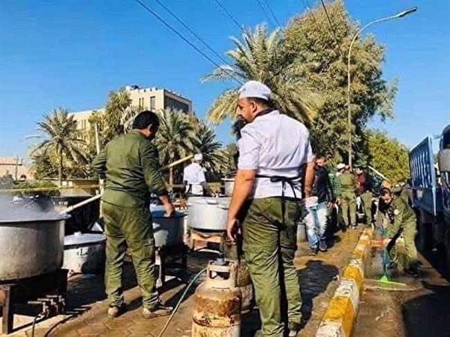 عکس: آشپزی عراقی‌ها مقابل سفارت آمریکا در بغداد
