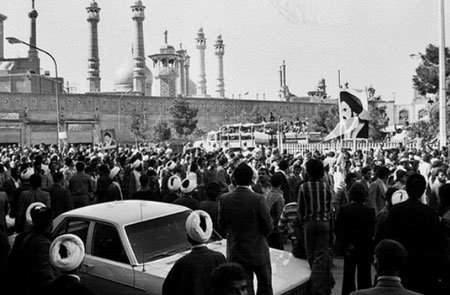 قیام 19 دی قم
