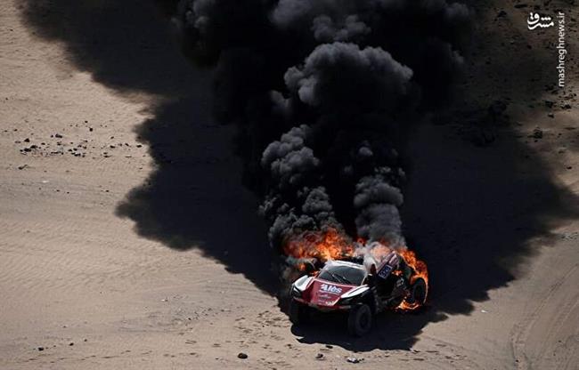 عکس: آتش گرفتن خودرو در رالی داکار 2020 عربستان