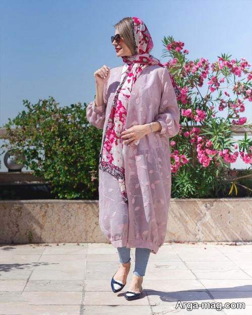 مانتوی زنانه رنگ روشن