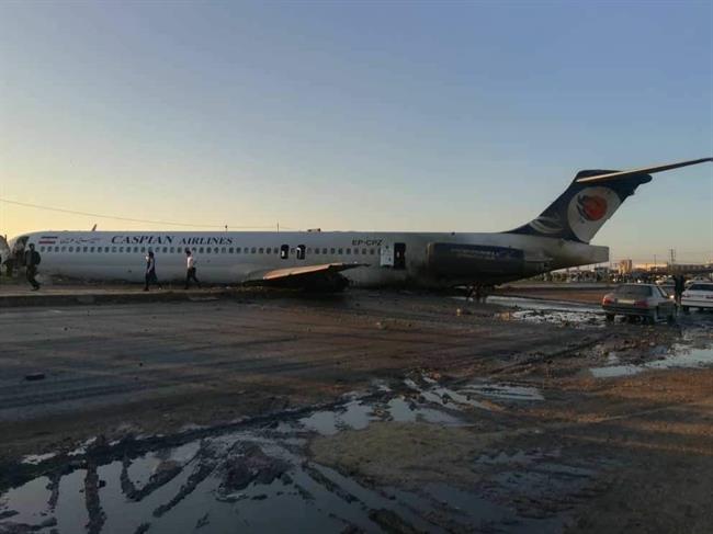 خروج هواپیمای کاسپین از باند فرودگاه در ماهشهر +عکس و فیلم