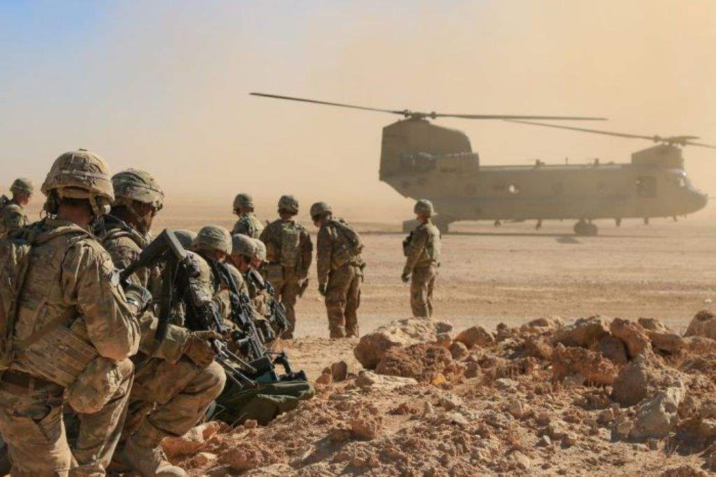 ژنرال بازنشسته آمریکایی: نظامیان واشنگتن باید عراق و سوریه را ترک کنند