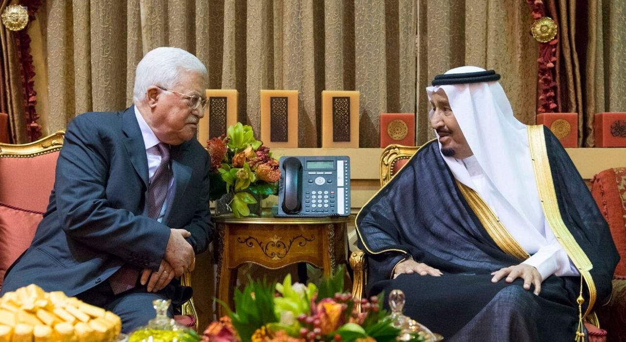 پادشاه عربستان با محمود عباس درباره معامله قرن گفت وگو کرد