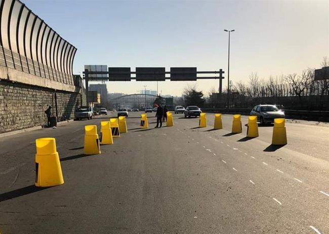 توضیحات پلیس درباره اصلاح هندسی مسیر شرق به غرب بزرگراه شهید خرازی قبل از پل آزادگان توضیحات پلیس درباره اصلاح هندسی مسیر شرق به غرب بزرگراه شهید خرازی قبل از پل آزادگان