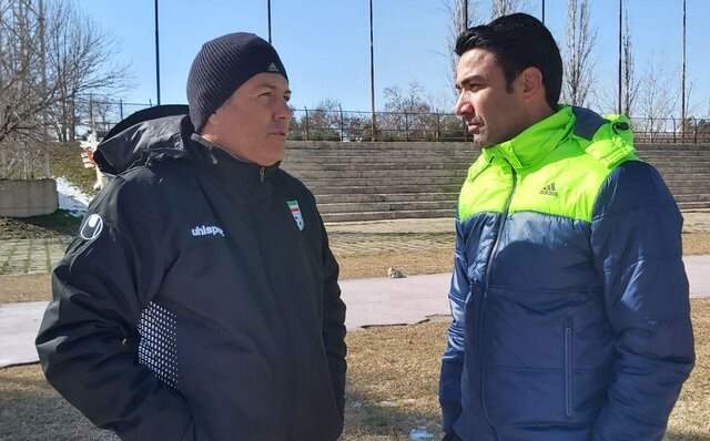 اسکوچیچ در تمرین فولاد: نکونام آینده مربی‌گری فوتبال ایران است