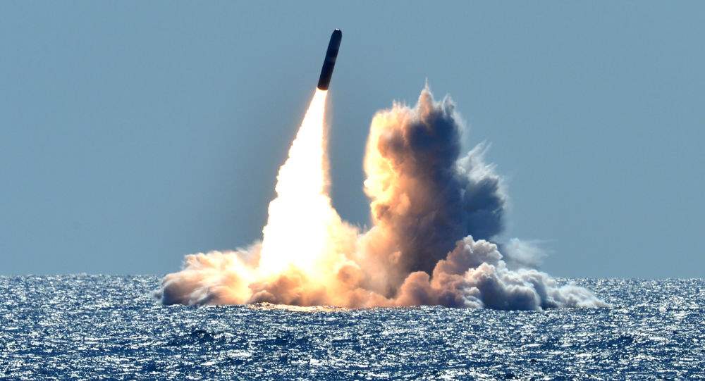 آزمایش موشک ترایدنت با قابلیت حمل کلاهک هسته ای در آمریکا