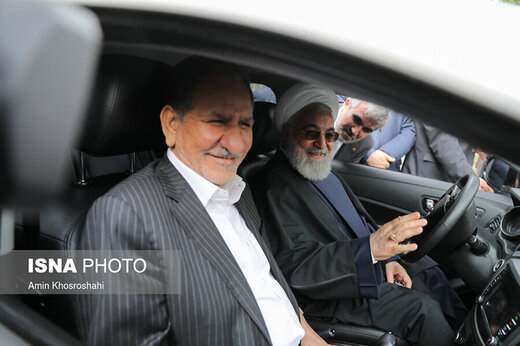ببینید ؛ روحانی و جهانگیری سوار بر خودروی جدید ایرانی