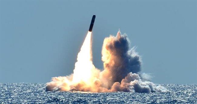 آزمایش موشک ترایدنت با قابلیت حمل کلاهک هسته ای در آمریکا
