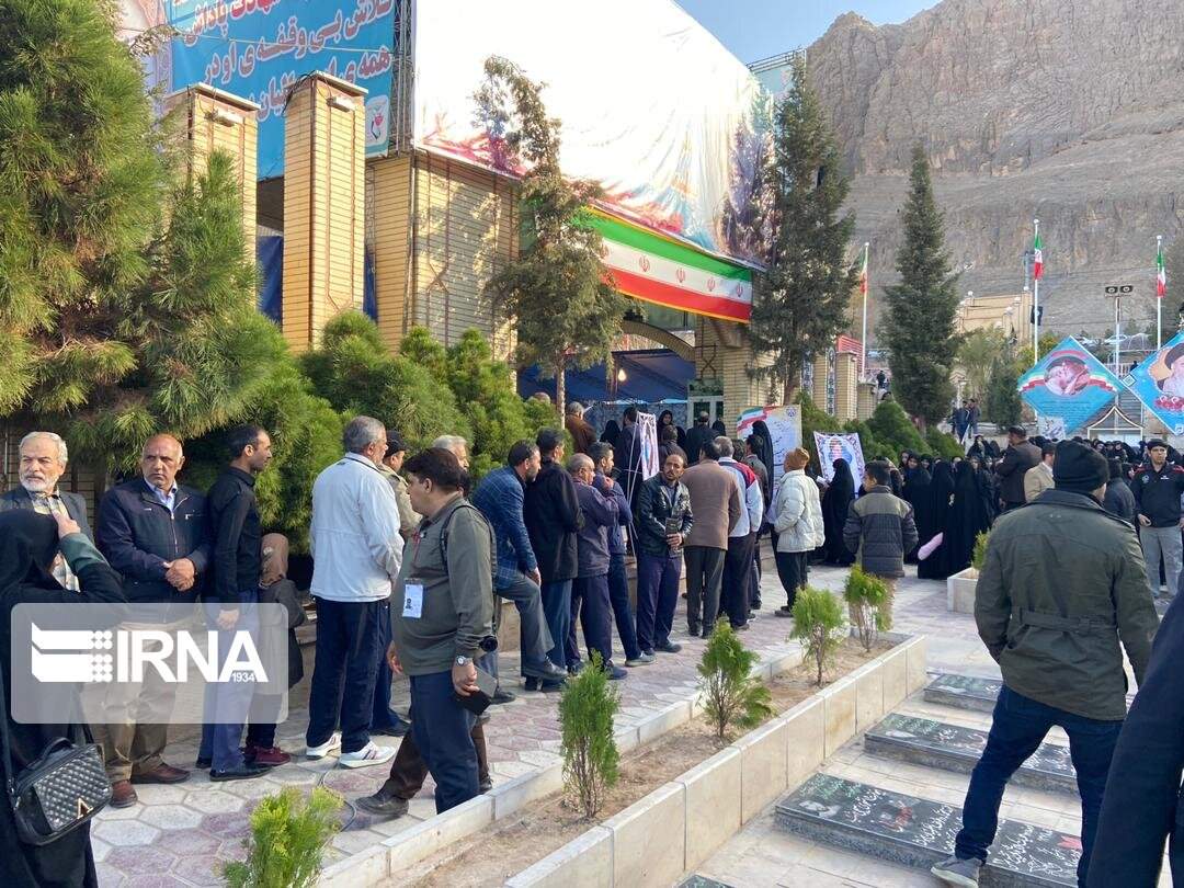 انتخابات در کرمان بدون هیچ حاشیه‌ای در حال برگزاری است