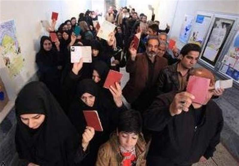 گزارش خبرنگاران تسنیم؛ حضور پرشور مردم در 4 ساعت اولیه اخذ رای در تهران و دیگر شهرها/ مشارکت در قم بالاست