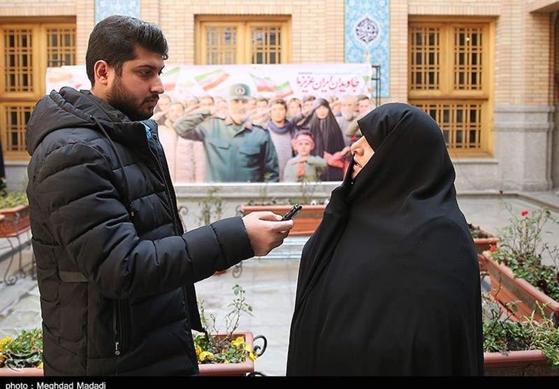 همسر شهید طهرانی مقدم: حضور پر شور مردم در انتخابات روح حاج حسن و حاج قاسم را شاد و دشمن را نا امید می‌کند
