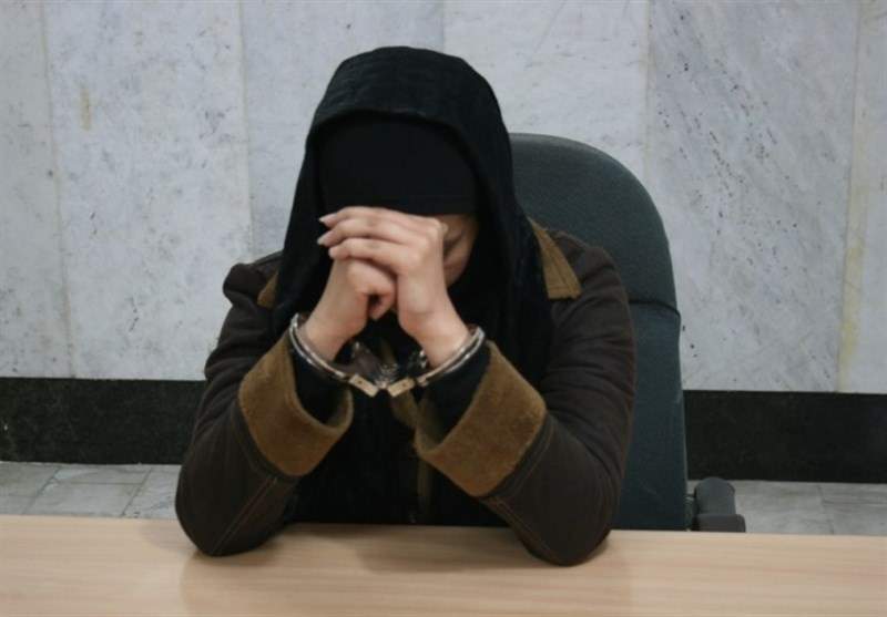 خانم سرهنگ قلابی بازداشت شد