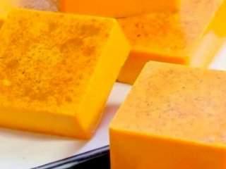 آشنایی با خواص صابون زردچوبه و طرز تهیه آن