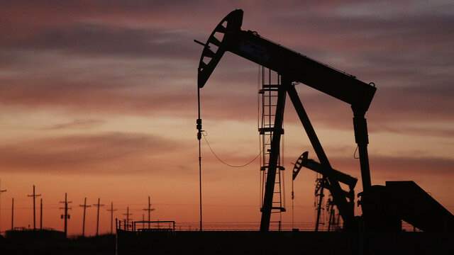 سقوط یک میلیون بشکه‌ای صادرات نفت آمریکا