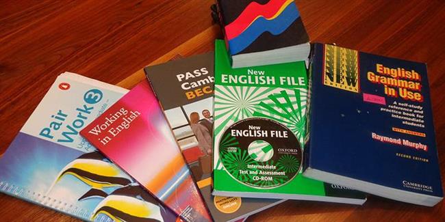 بهترین کتاب‌های آموزش زبان انگلیسی را چگونه انتخاب کنیم؟