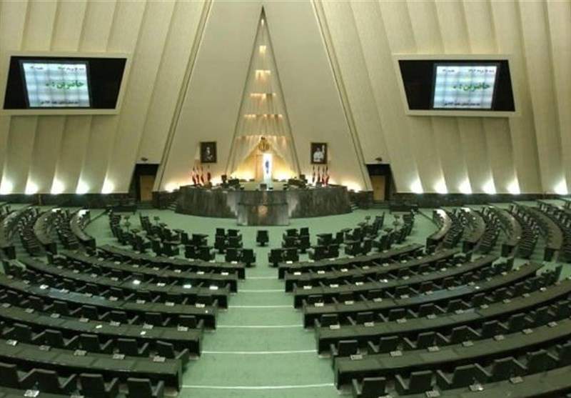 برگزاری جلسه مشترک هیئت رئیسه مجلس و رؤسای کمیسیون ها/لاریجانی غایب جلسه