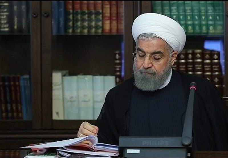 روحانی خطاب به وزیر بهداشت: تمامی فعالیت‌های اقتصادی از 20 فروردین باید با پروتکل آغاز شود + سند