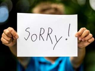 چرا بیش از حد عذرخواهی می کنید؟